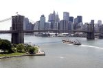 Die Brooklyn Bridge in New York zählt zu den berühmtesten Brücken der Welt